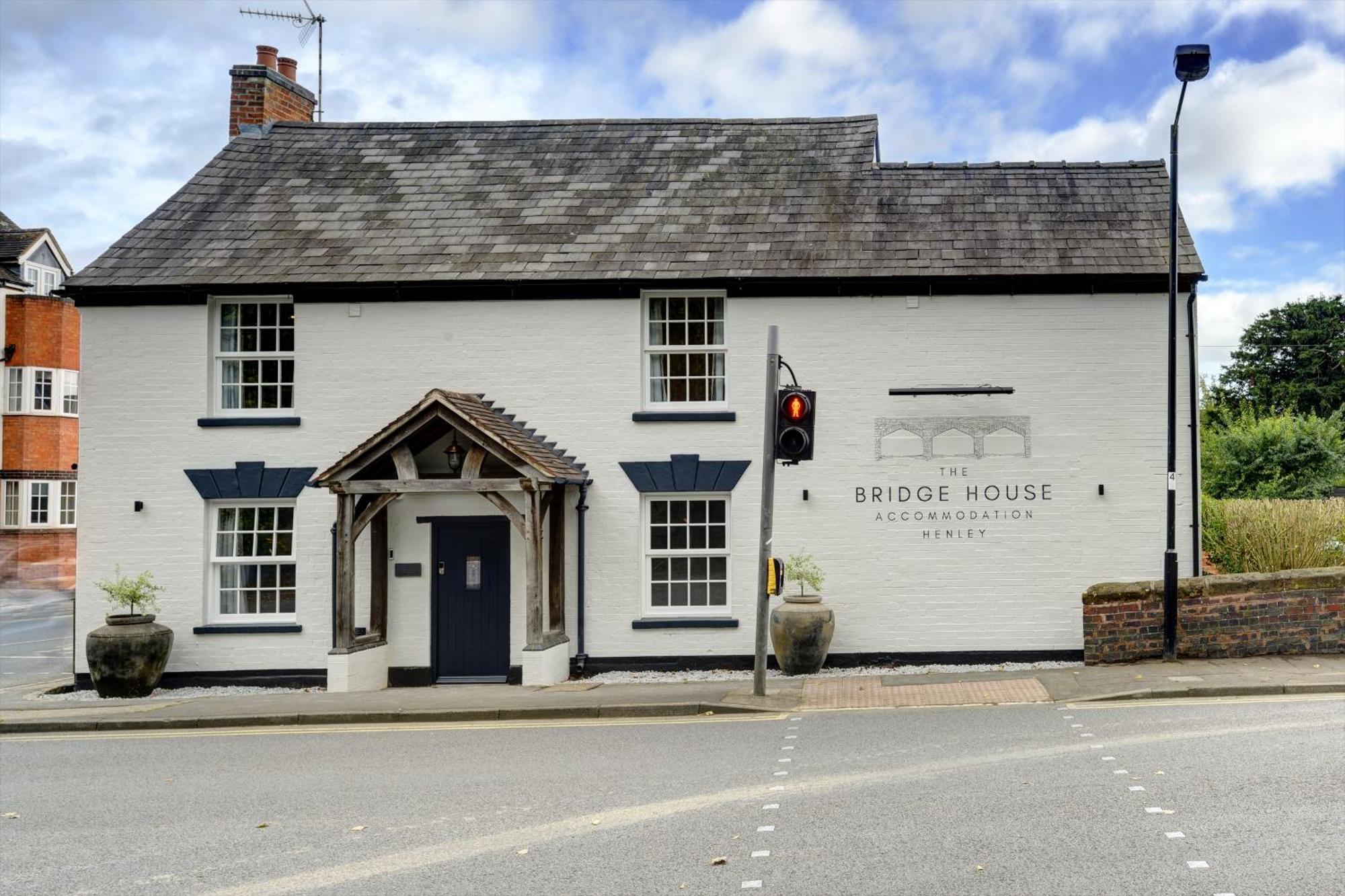 Hotel The Bridge House Henley Exterior foto